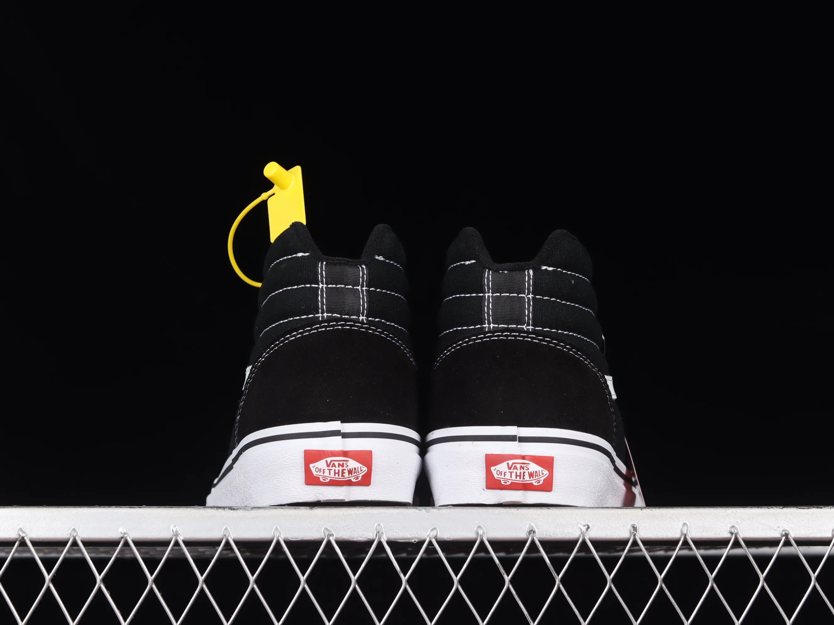 All categories Vans Vans series Vans Hi Vans high-top Vans Ward Sk8-Hi four evergreen season black and white high-top canvas casual sneakers VN0A36ENC4R